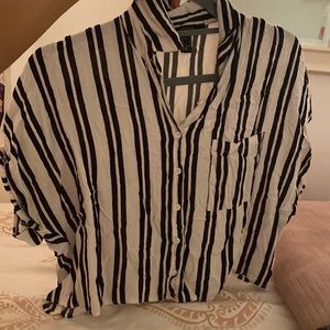 Forever 21 Crop Button Up, S (can also fit medium)